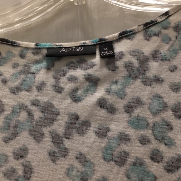 FINAL MARKDOWN Jazzy ladies apt 9 tank extra large - Picture 3 of 4